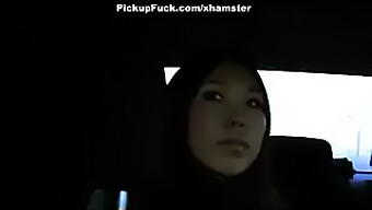 Video Hd Di Una Ragazza Asiatica Che Si Fa Cfnmed