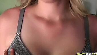 Blowjob Fähigkeiten In Diesem Hd-Video